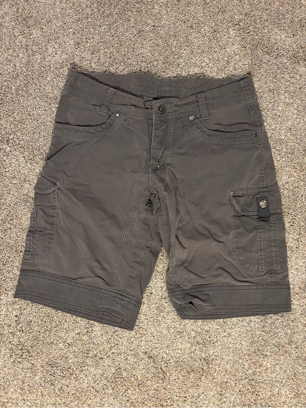 Kuhl Women’s Gray Cargo Shorts Regular Outdoor Hiking Travel Performance Sz 2